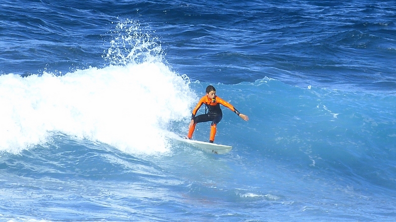 Surfen Sardinien Leonard Monni